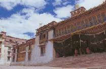 昌都强巴林寺天气 昌都强巴林寺天气