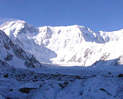 阿克苏托木尔峰天气 阿克苏托木尔峰天气