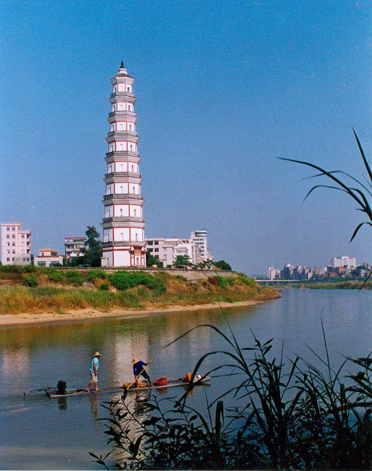 高州宝光塔天气 高州宝光塔天气