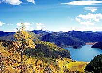 香格里拉普达措国家公园 香格里拉普达措国家公园