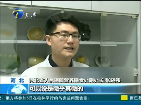 传言苏打水可治胃酸多 是真的吗?