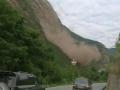 内蒙古赤峰市遭遇强对流袭击 民房变瓦砾